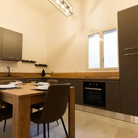 La Perla Nascosta Sul Mare 5.min Barivecchia E Porto Di